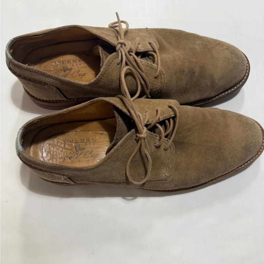 Sperry Men's Tan Suede Top Siders. Pre-Loved.